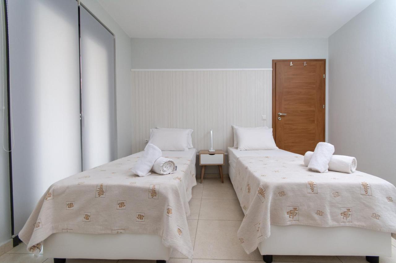 Spacious Fully Equipped 3Bd 2Bath Apt In The Heart Of City With Balconies Ac And Fast Wifi #2 Iráklio Kültér fotó