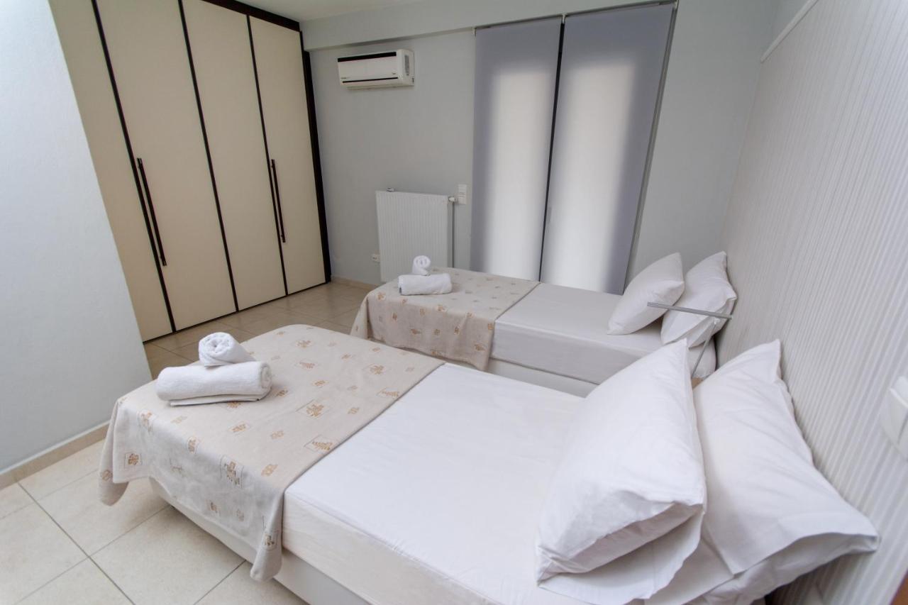 Spacious Fully Equipped 3Bd 2Bath Apt In The Heart Of City With Balconies Ac And Fast Wifi #2 Iráklio Kültér fotó