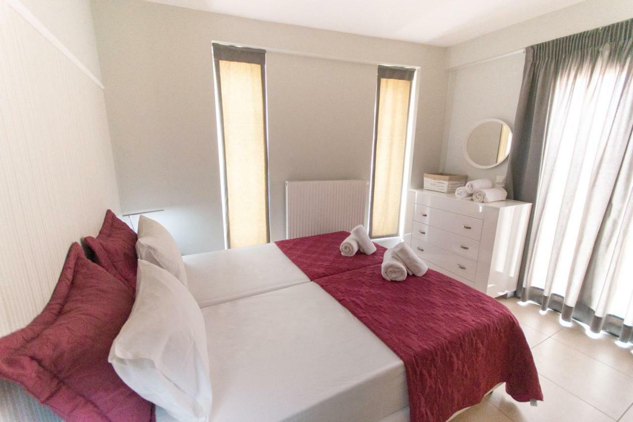Spacious Fully Equipped 3Bd 2Bath Apt In The Heart Of City With Balconies Ac And Fast Wifi #2 Iráklio Kültér fotó